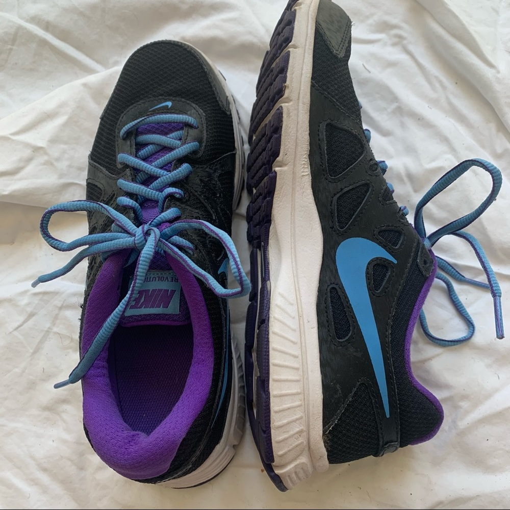 ☔️black, blue, and purple nike sneakers☔️